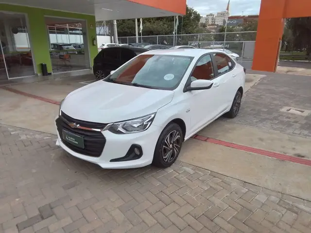 Carro Chevrolet Onix Plus 2025 LT 1.0