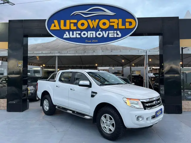 Carro Ford Ranger Cabine Dupla 2016 Ranger 3.2 XLT CD 4x4 (Aut)