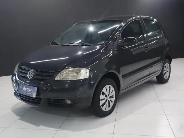 Carro Volkswagen Fox 2009 City 1.0 8V (Flex)