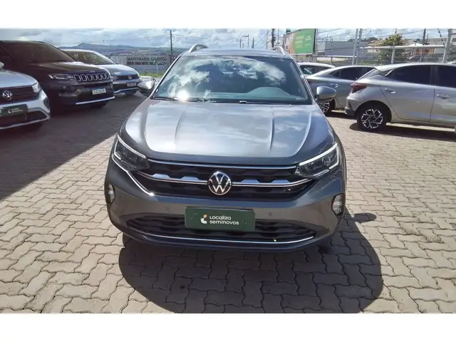 Carro Volkswagen Nivus 2024 Highline 200 TSI