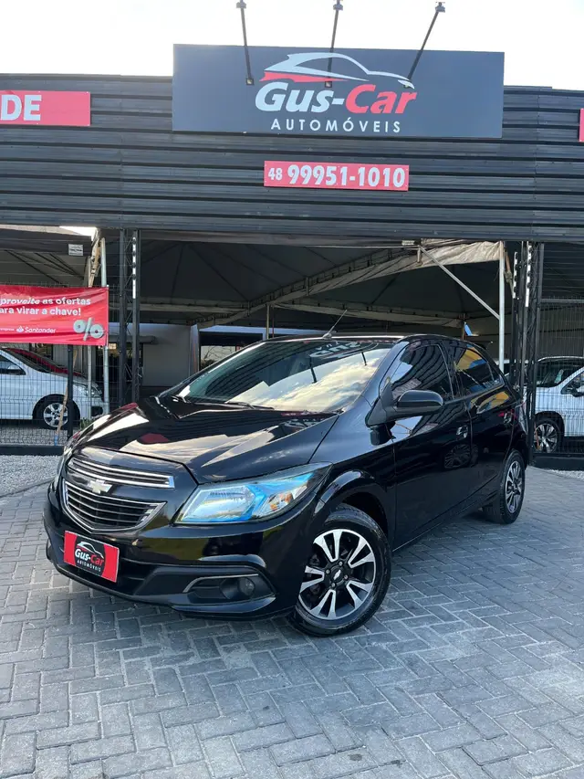 Carro Chevrolet Onix 2014 HATCH LTZ 1.4 8V FlexPower 5p Mec.