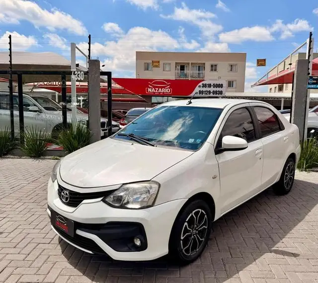 Carro Toyota Etios Sedan 2018 X 1.5 (Flex)