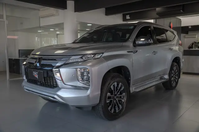 Carro Mitsubishi Pajero Sport 2023 2.4 DI-D HPE-S (Aut) 4x4