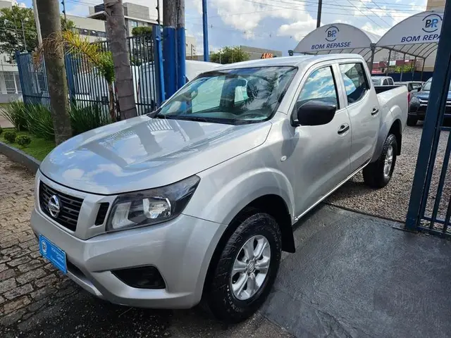 Carro Nissan Frontier 2021 2.3 TD CD S 4x4