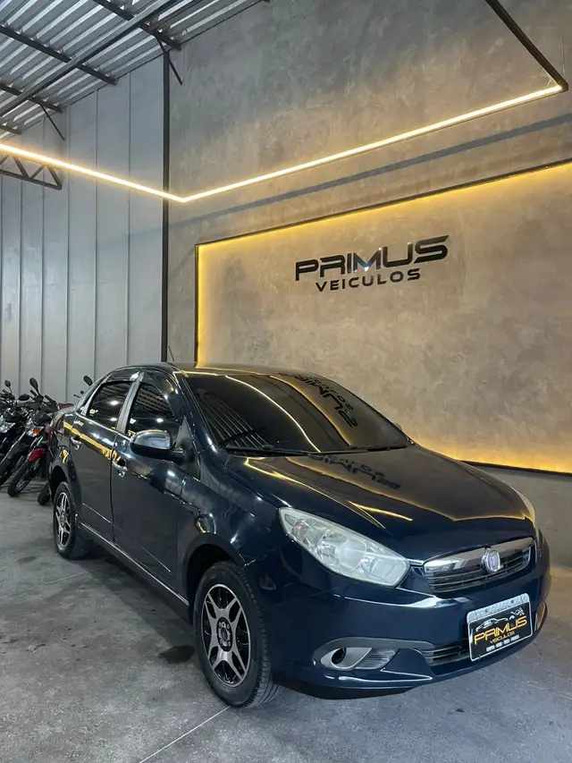 Carro Fiat Grand Siena 2013 Evo Attractive 1.4 8V (Flex)