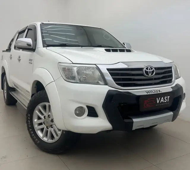 Carro Toyota Hilux Cabine Dupla 2012 Hilux 3.0 TDI 4x4 CD SRV Top (Aut)
