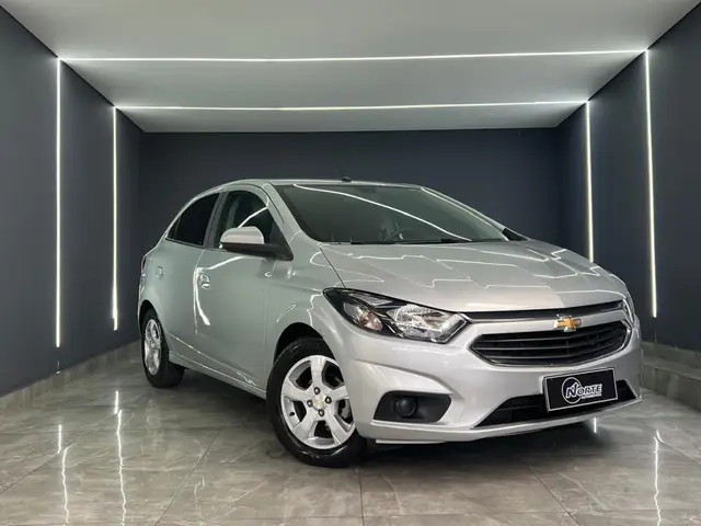 Carro Chevrolet Onix 2019 1.4 LT SPE/4