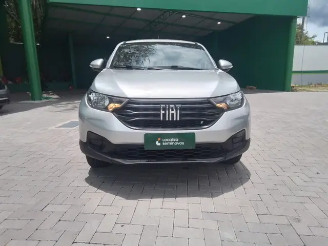 Carro Fiat Strada 2025 Volcano 1.3 Flex 8V CD Aut.