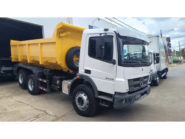 Caminhão Mercedes-Benz Atego 2022 2430/36 6X2 E5