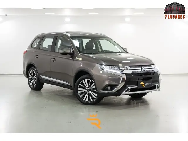 Carro Mitsubishi Outlander 2020 2.0 HPE 7L CVT