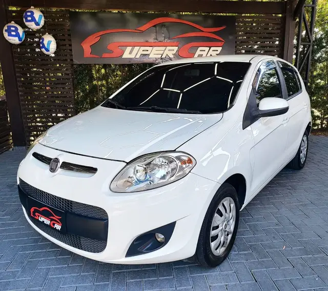 Carro Fiat Palio 2015 Attractive 1.0 Evo (Flex)