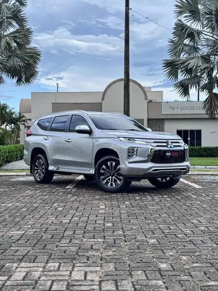 Carro Mitsubishi Pajero Sport 2022 2.4 DI-D HPE (Aut) 4x4