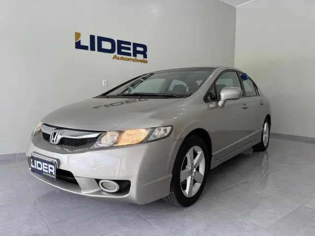 Carro Honda Civic 2010 New  LXS 1.8 16V (Flex)