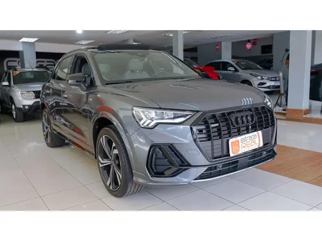 Carro Audi Q3 2024 Performance Black 2.0