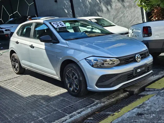 Carro Volkswagen Polo 2025 Track 1.0 Flex 12V 5p