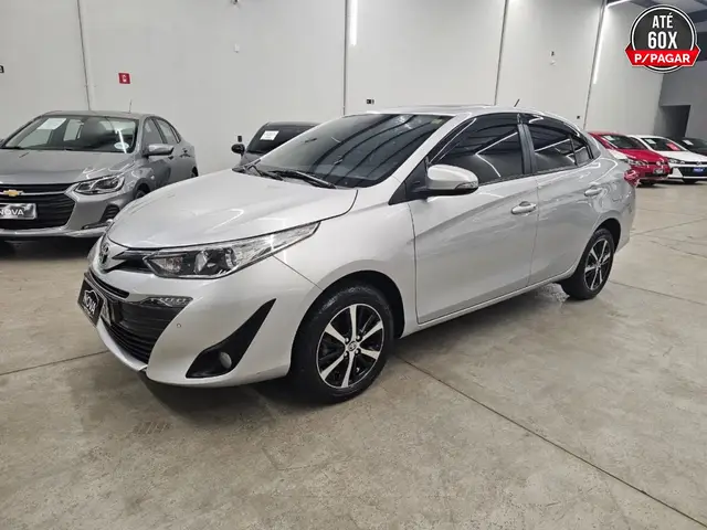 Carro Toyota Yaris Sedan 2022 1.5 XLS Connect CVT (Flex)