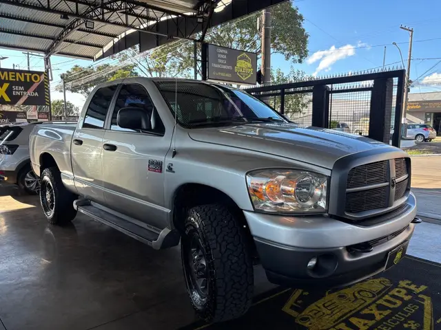 Carro Dodge RAM 2007 Ram 2500 SLT CD 5.9