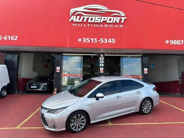 Carro Toyota Corolla 2021 1.8 VVT-I HYBRID FLEX ALTIS CVT