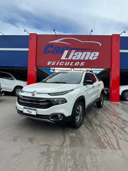 Carro Fiat Toro 2019 Volcano 2.0 diesel AT9 4x4