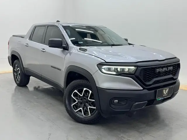 Carro Ram Rampage 2024 Rebel 2.0 Turbo