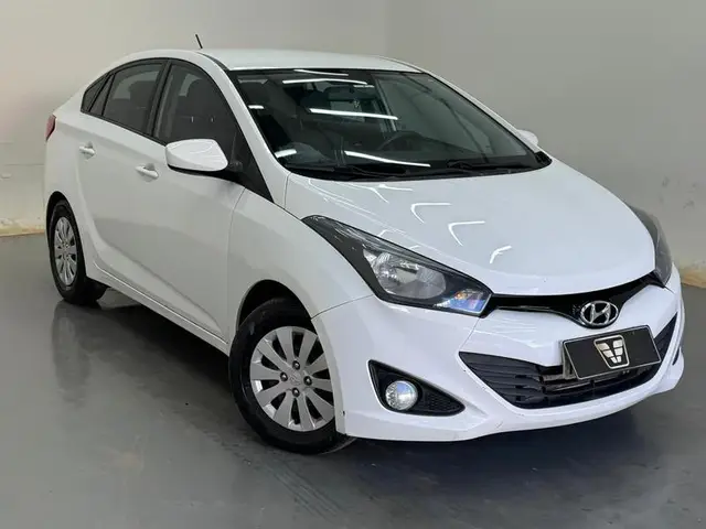 Carro Hyundai HB20S 2015 1.6 Comfort Plus (Flex)