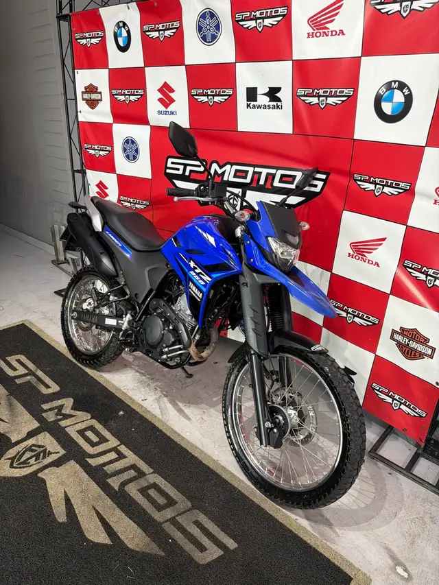 Moto Yamaha XTZ 250 Lander 2023 ABS