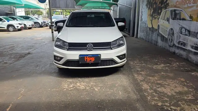 Carro Volkswagen Voyage 2022 1.6