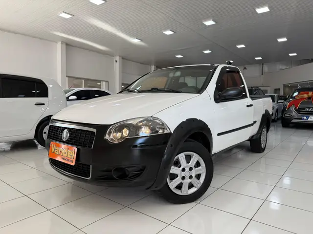 Carro Fiat Strada 2009 Trekking 1.4 (Flex)