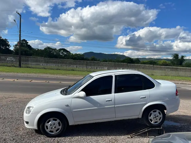 Carro Chevrolet Classic 2014 LS VHC E 1.0 (Flex)