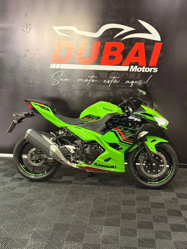 Moto Kawasaki Ninja 2024 400