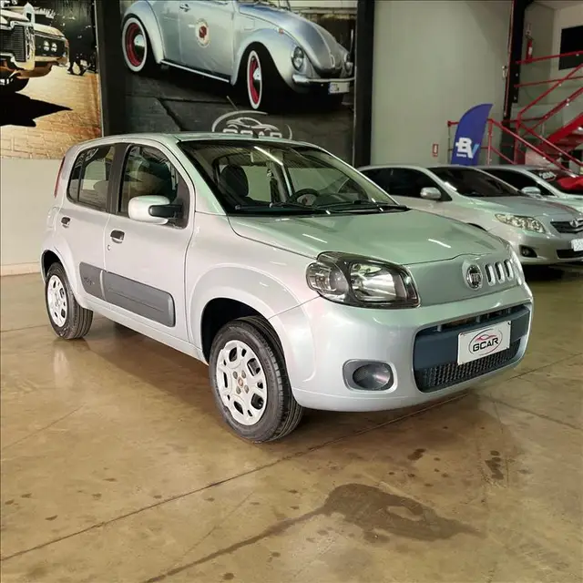 Carro Fiat Uno 2011 Vivace 1.0 8V (Flex) 4p