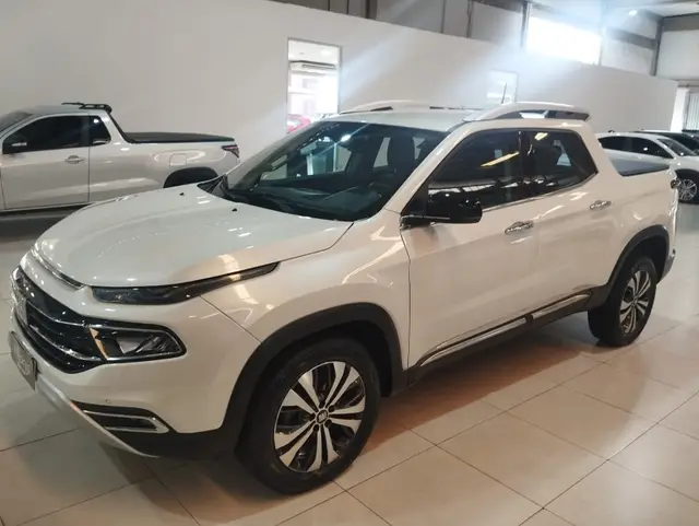 Carro Fiat Toro 2023 Volcano 1.3
