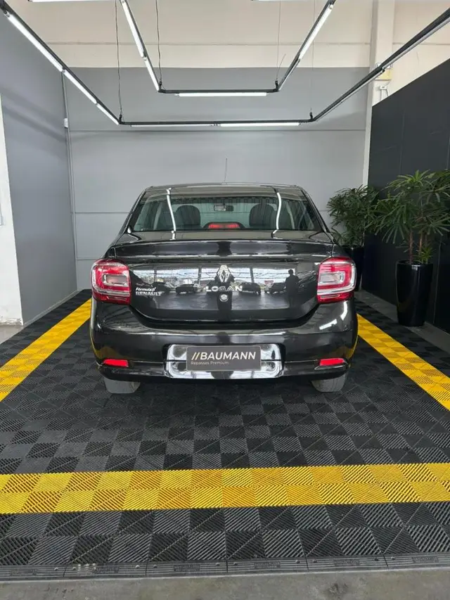 Carro Renault Logan 2014 Expression 1.0 16V (flex)