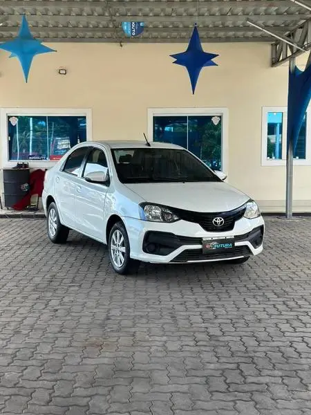 Carro Toyota Etios Sedan 2020 X Plus 1.5 (Aut) (Flex)