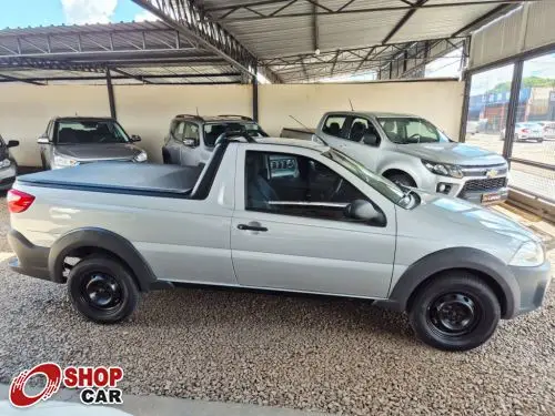 Carro Fiat Strada 2016 Working 1.4 (Flex)