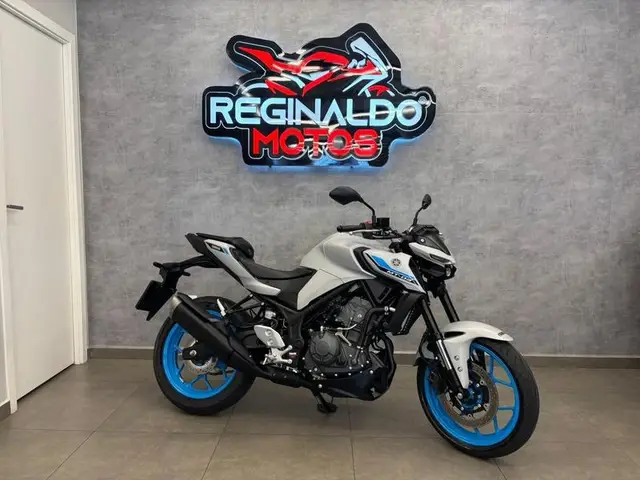 Moto Yamaha MT-03 2026 Connected