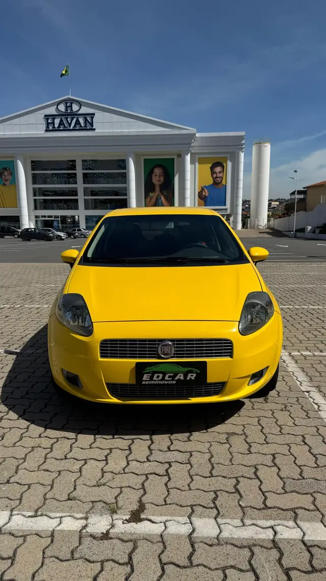 Carro Fiat Punto 2012 Sporting 1.8 16V (Flex)