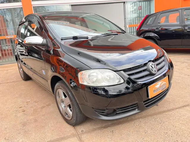 Carro Volkswagen Fox 2009 Route 1.0 8V (Flex) 2p