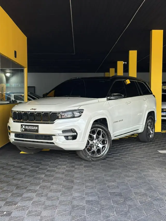 Carro Jeep Commander 2023 Overland 2.0 TD380