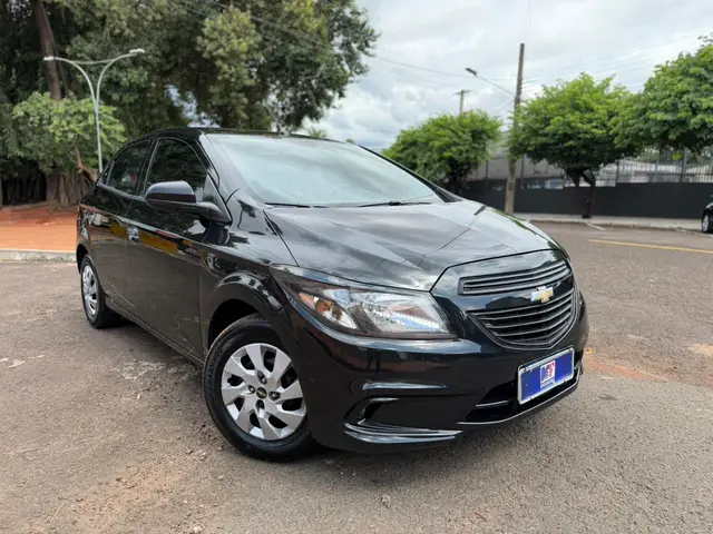 Carro Chevrolet Onix 2019 1.0 Joy SPE/4