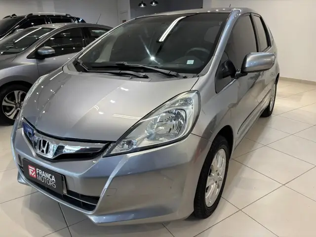 Carro Honda Fit 2013 LX 1.4 (flex)