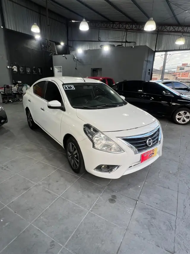Carro Nissan Versa 2019 1.6 16V SL FlexStart (Flex)