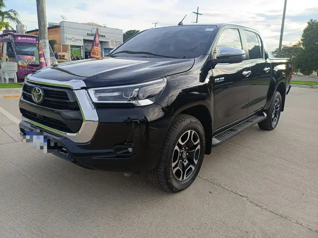Carro Toyota Hilux Cabine Dupla 2025 SRX 4x4 2.8 Diesel