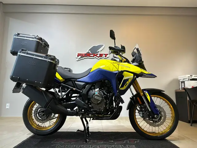 Moto Suzuki V-Strom 2025 800DE