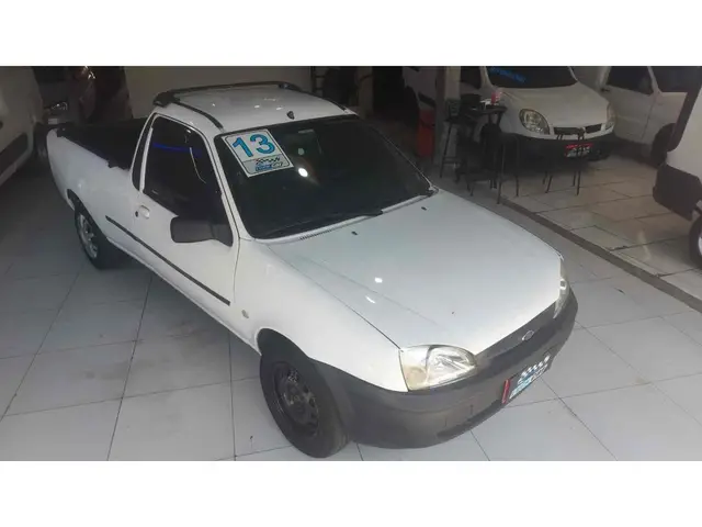 Carro Ford Courier 2013 L 1.6 (Flex)