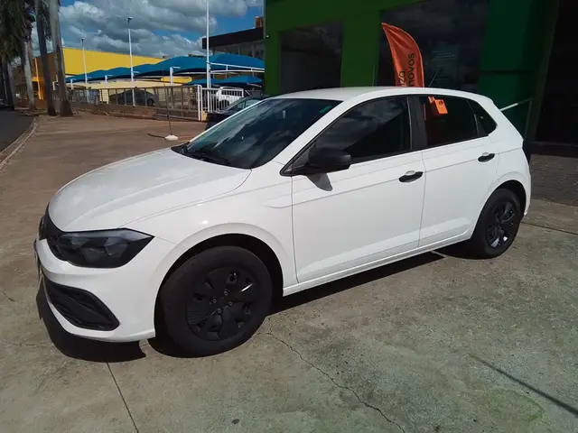 Carro Volkswagen Polo 2025 Track 1.0 Flex 12V 5p