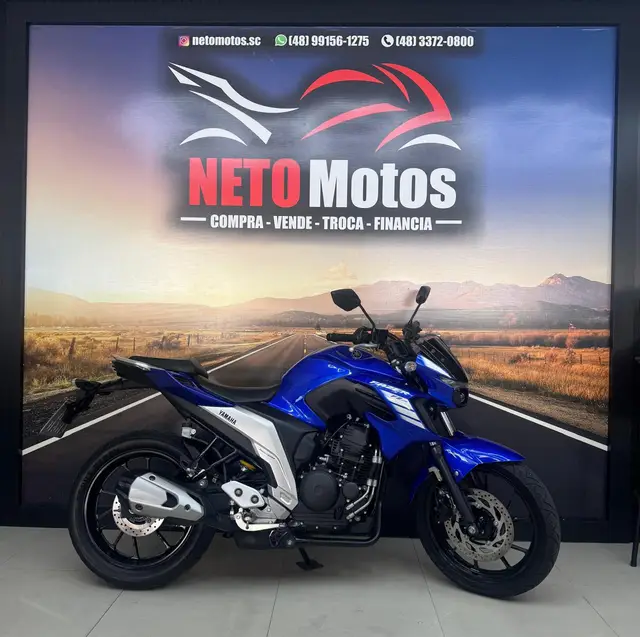 Moto Yamaha YS 250 Fazer 2022 ABS