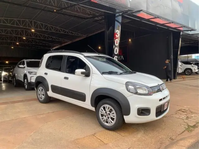 Carro Fiat Uno 2015 Way 1.0 8V (Flex) 4p