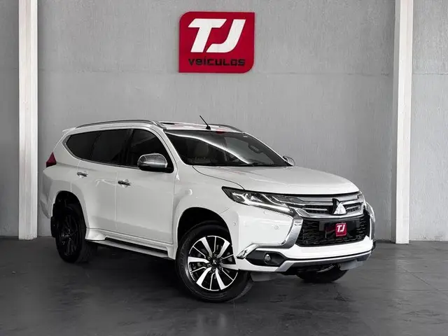 Carro Mitsubishi Pajero Sport 2020 2.4 DI-D HPE Auto 4WD