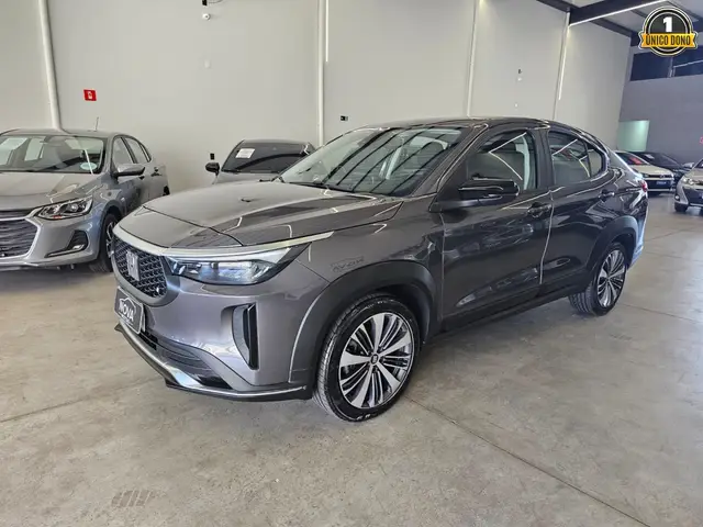 Carro Fiat Fastback 2025 Audace